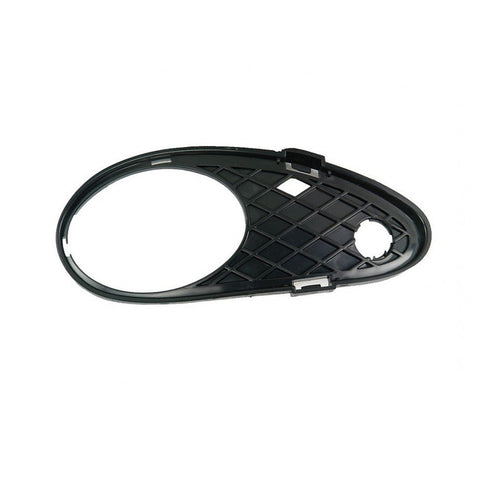 Griglia destra paraurti anteriore con sede fendinebbia, MERCEDES C CLASSE dal 07/2000 al 08/2004